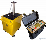 СКАТ-100Ц — аппарат испытания диэлектриков цифровой (измерительный блок в кейсе — высоковольтный блок 100 кВ в металлическом корпусе)