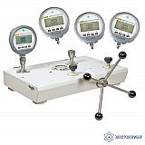 Fluke P5513-2700G-3 — пневматический калибратор (насос P5513 20 МПа — 3 манометра: 2700G-BG20M — 2700G-BG7K — 2700G-BG700K)